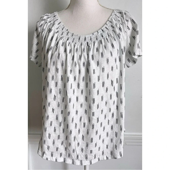 Loft • White Black Patterned Stretchy Blouse - Picture 1 of 5